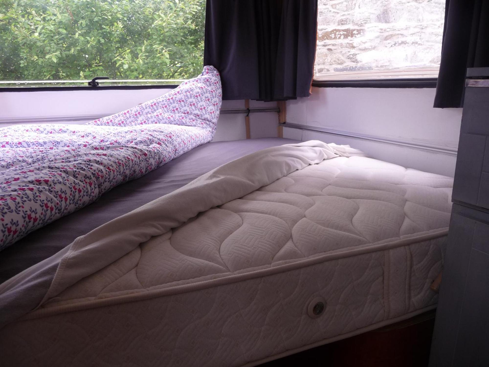 Bretagne Chambre D'Hotes Suite 53M2 Et Caravane Vintage Avec Cuisine Et Salle De Bains Privees Brittany B&B 53M2 Suite And Vintage Caravan Glamping With Private Kitchen And Bathroom Pleumeur-Gautier エクステリア 写真